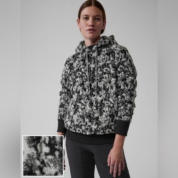 Athleta Tugga Sherpa Hoodie - Picture 1 of 13